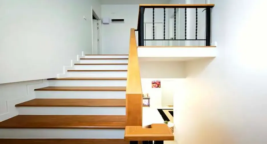 For sale 4 bedrooms house in East Pattaya, Pattaya