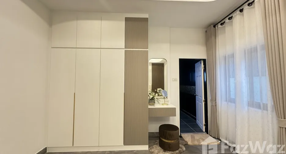 For sale 3 bedrooms house in East Pattaya, Pattaya