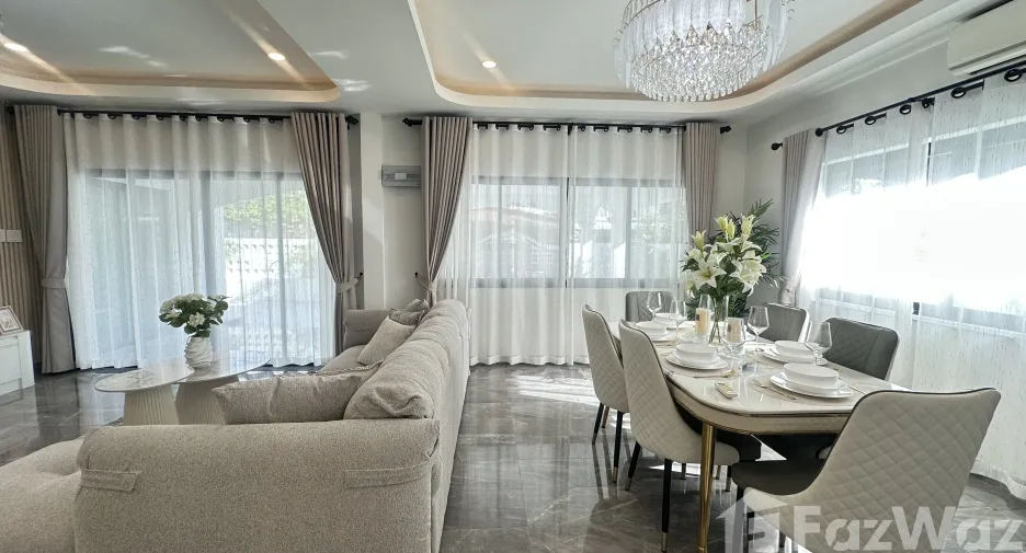 For sale 3 bedrooms house in East Pattaya, Pattaya