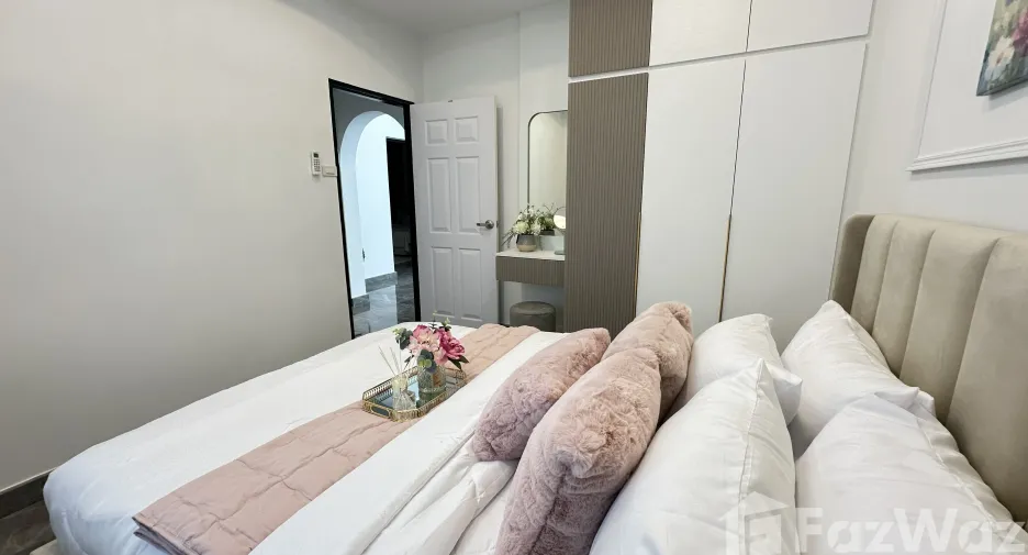 For sale 3 bedrooms house in East Pattaya, Pattaya