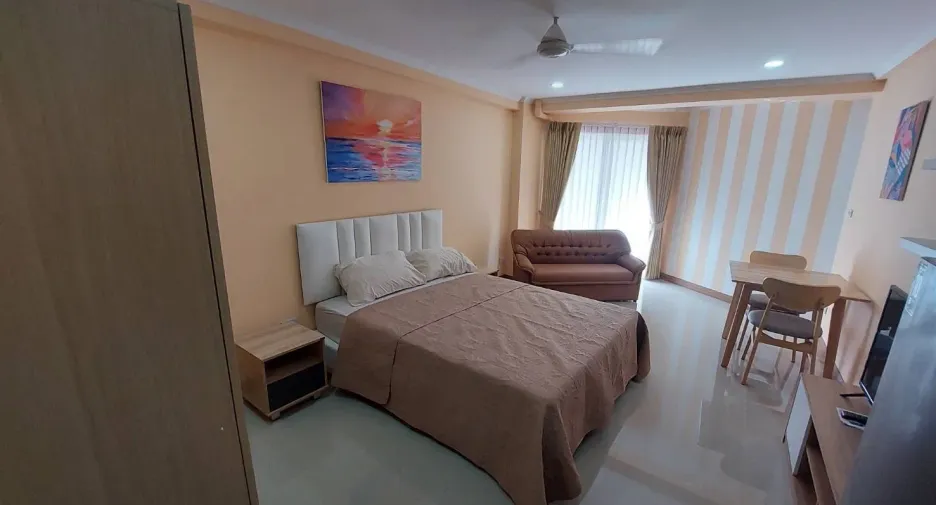 For sale and for rent studio condo in Jomtien, Pattaya