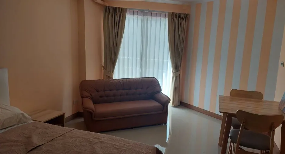 For sale and for rent studio condo in Jomtien, Pattaya