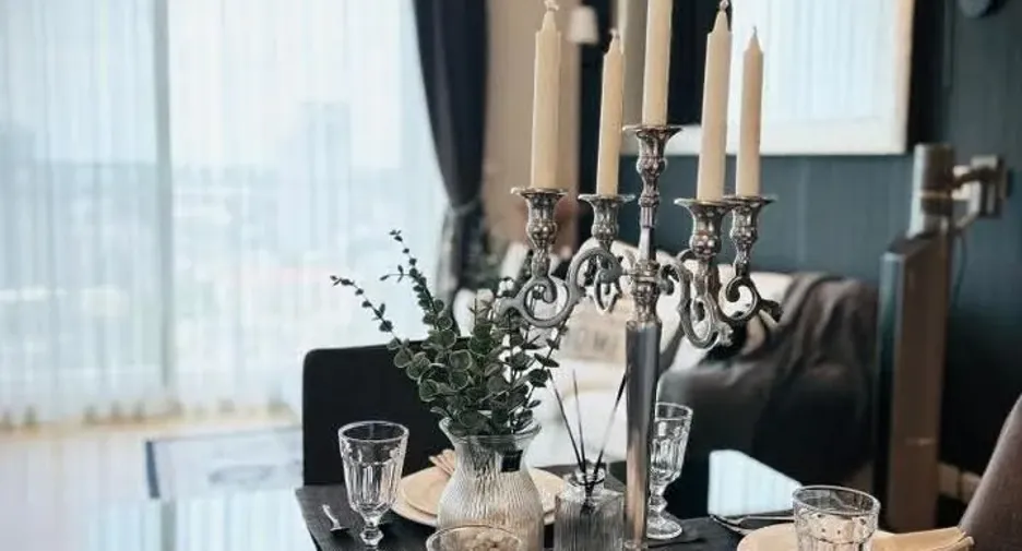 For rent 2 bedrooms condo in Khlong Toei, Bangkok
