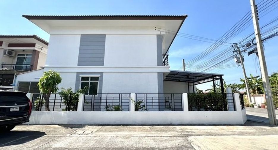 出售 3 卧室 联排别墅 在 Mueang Samut Prakan, Samut Prakan