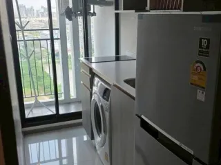 À vendre 1 chambre condo à Mueang Samut Prakan, Samut Prakan