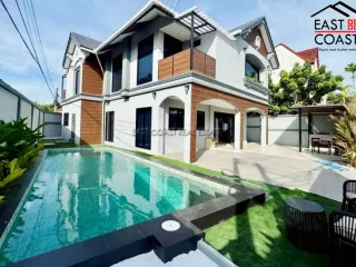 For sale 5 ベッドルーム house in Bang Lamung, Chonburi