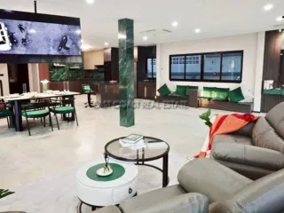 For sale 5 ベッドルーム house in Bang Lamung, Chonburi