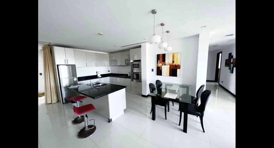 Condo en alquiler de 3 habitaciones en Kathu, Phuket