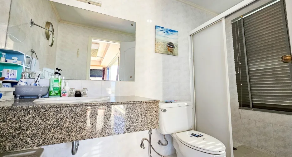 For sale 2 bedrooms condo in Cha Am, Phetchaburi