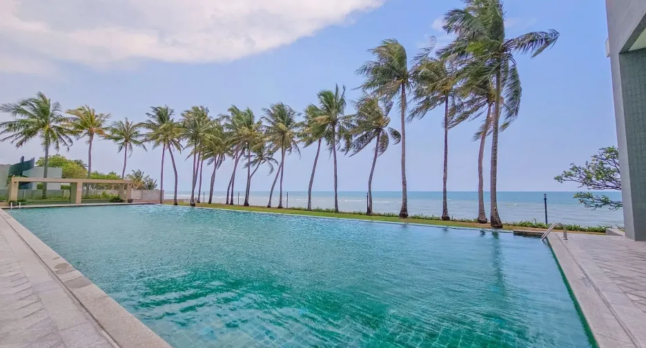 For sale 2 bedrooms condo in Cha Am, Phetchaburi