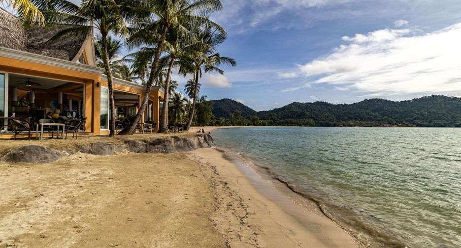 For sale 4 bedrooms condo in Ko Chang, Trat