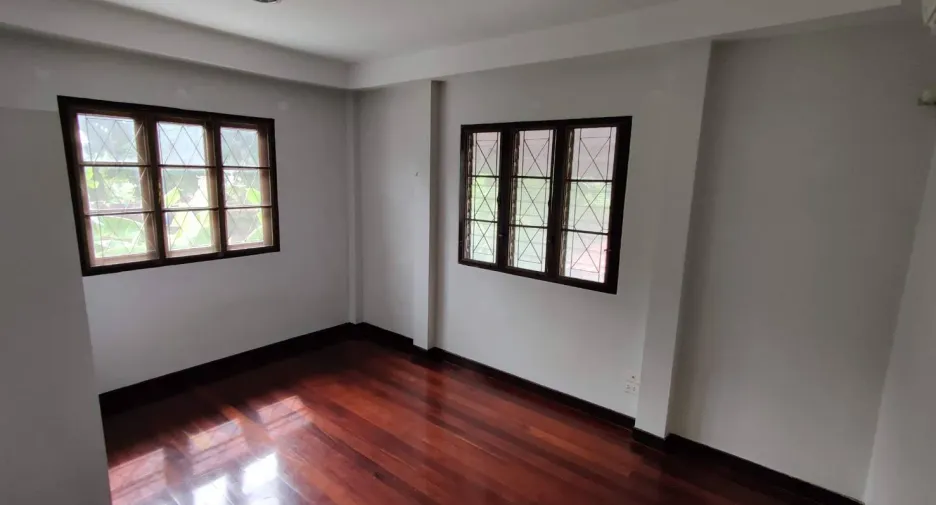 For rent 3 bedrooms house in Bueng Kum, Bangkok