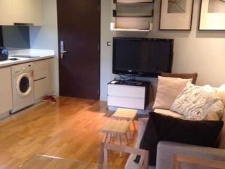 Wohnung zur Miete mit 1 Zimmer in Sathon, Bangkok