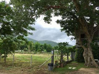 For sale 6 bedrooms house in Mueang Chiang Mai, Chiang Mai