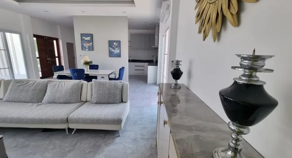 For sale 2 bedrooms house in Cha Am, Phetchaburi