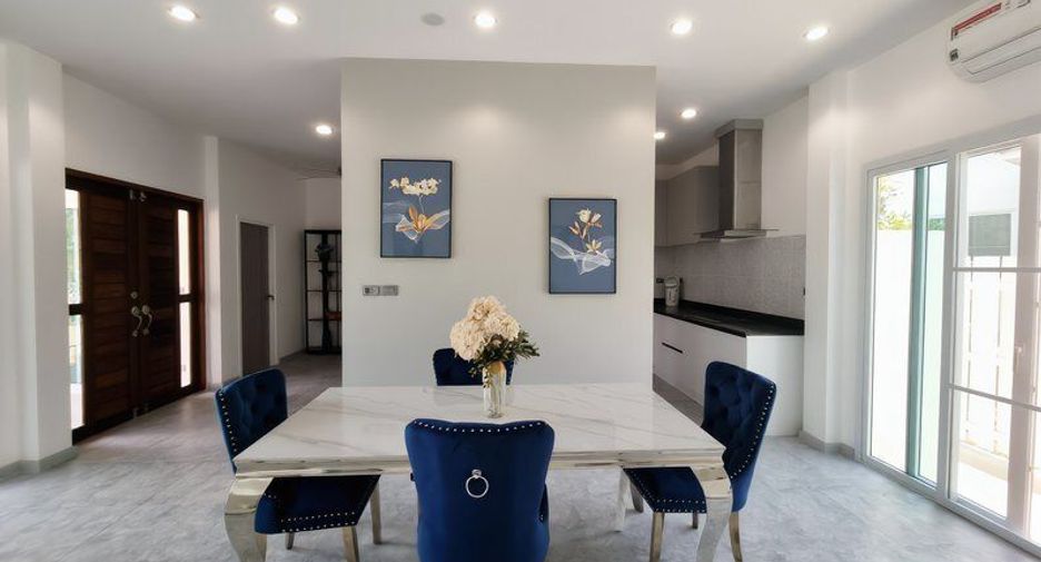 For sale and for rent 2 bedrooms house in Cha Am, Phetchaburi
