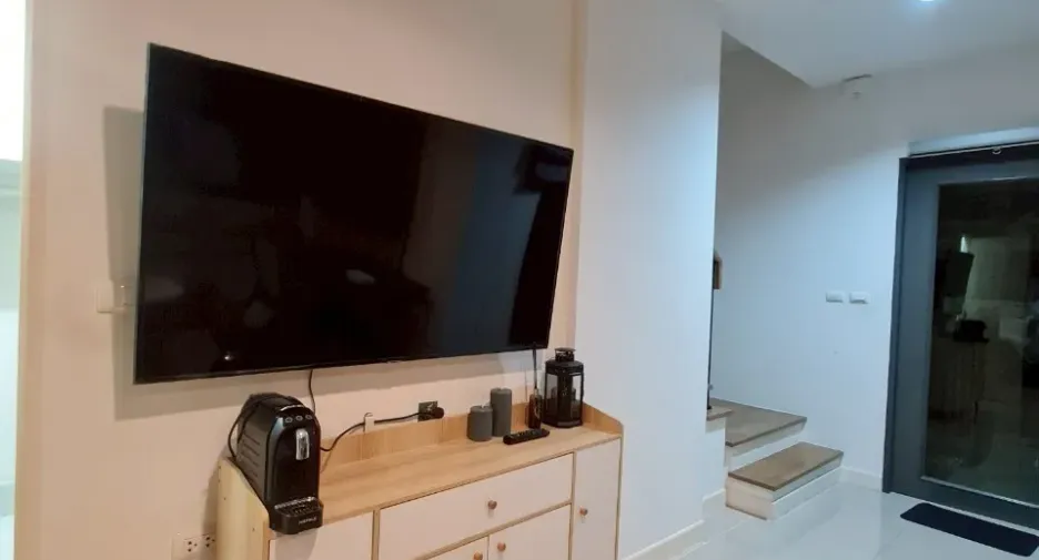 For sale and for rent 3 bedrooms townhouse in Bang Phli, Samut Prakan