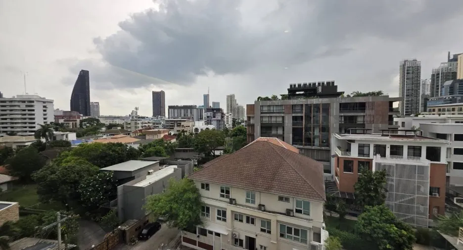 Apartamento en alquiler de 1 habitaciones en Khlong Toei, Bangkok
