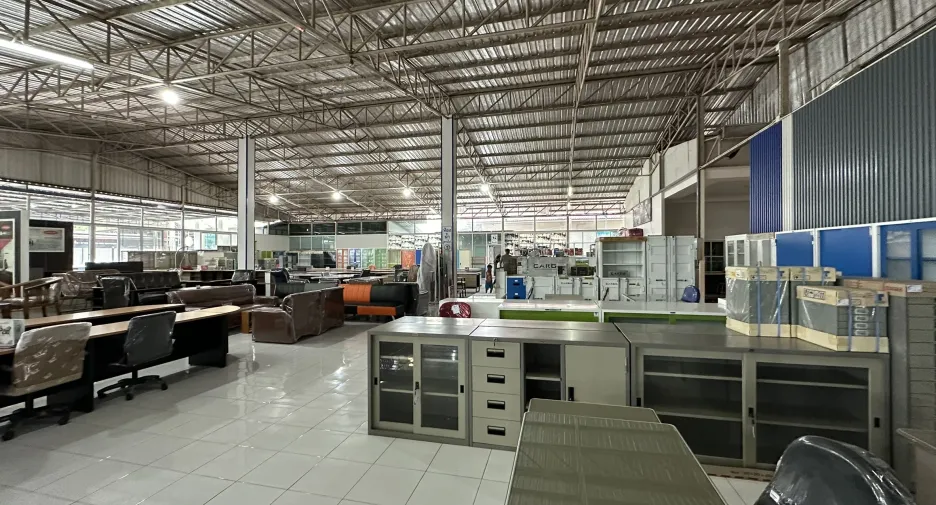 À vendre et à louer 5 chambres local commercial à Mueang Chumphon, Chumphon