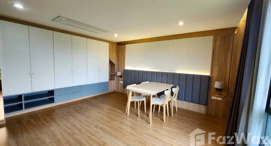 For sale and for rent 4 bedrooms house in Mueang Samut Sakhon, Samut Sakhon