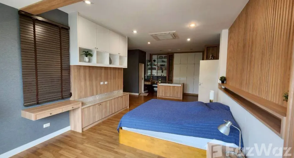 For sale and for rent 4 bedrooms house in Mueang Samut Sakhon, Samut Sakhon