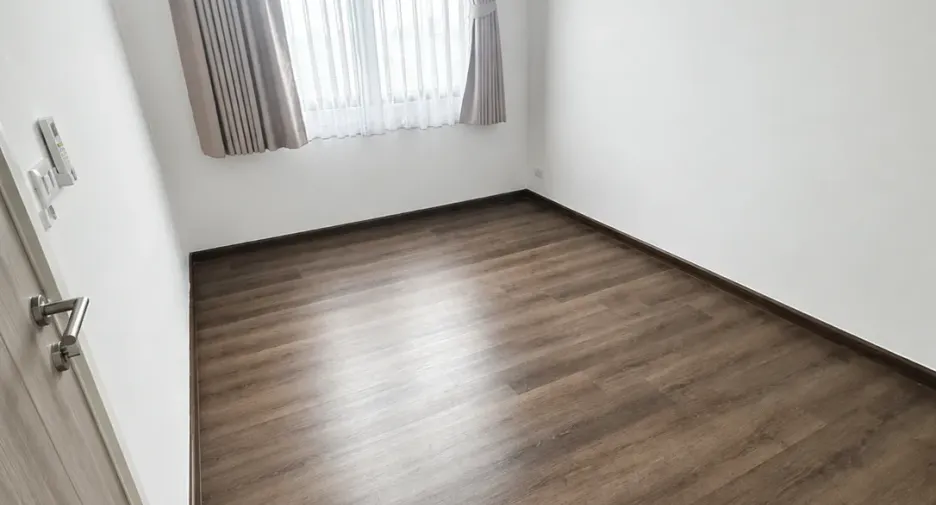 For rent 3 bedrooms townhouse in Mueang Nonthaburi, Nonthaburi