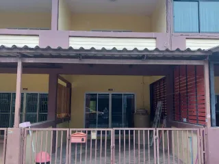 For sale 2 bedrooms townhouse in Pluak Daeng, Rayong