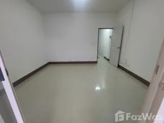 For sale 2 bedrooms townhouse in Pluak Daeng, Rayong