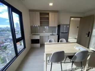 出租 2 卧室 公寓 在 Khlong San, 曼谷