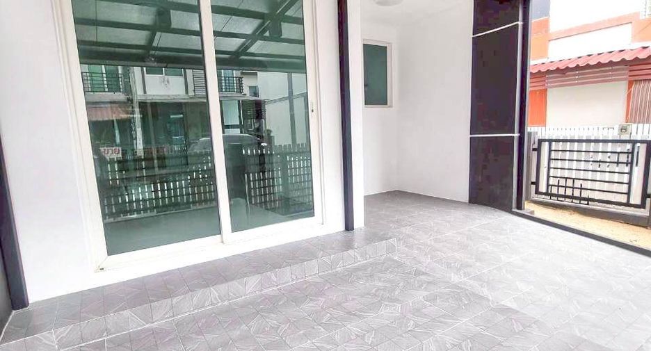 For sale 3 bedrooms house in Bang Khun Thian, Bangkok