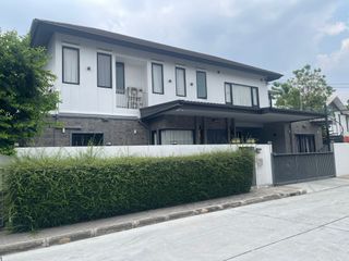 For sale 4 bedrooms house in Sai Mai, Bangkok