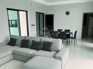 À louer 3 chambres maison à Bang Lamung, Chonburi