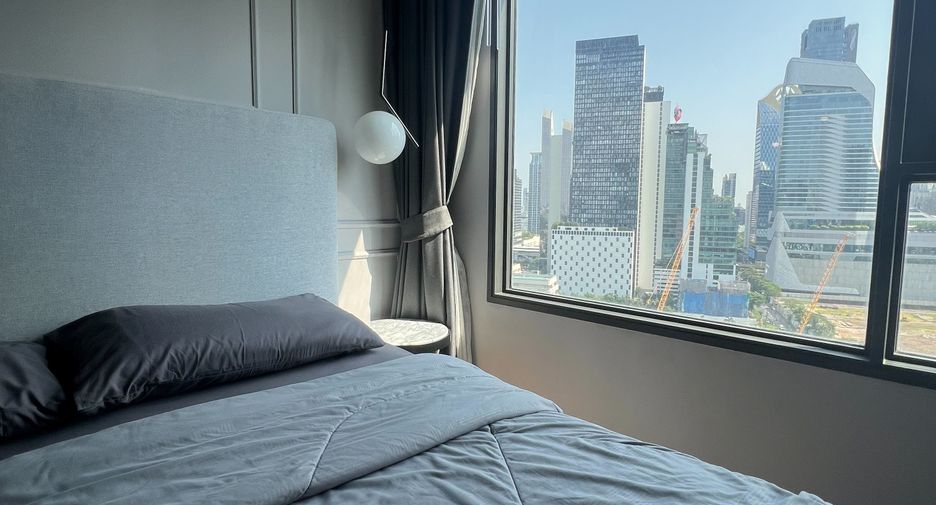 Wohnung zur Miete mit 1 Zimmer in Pathum Wan, Bangkok