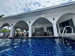 出售 和 出租 3 卧室 独立屋 在 Bang Lamung, Chon Buri