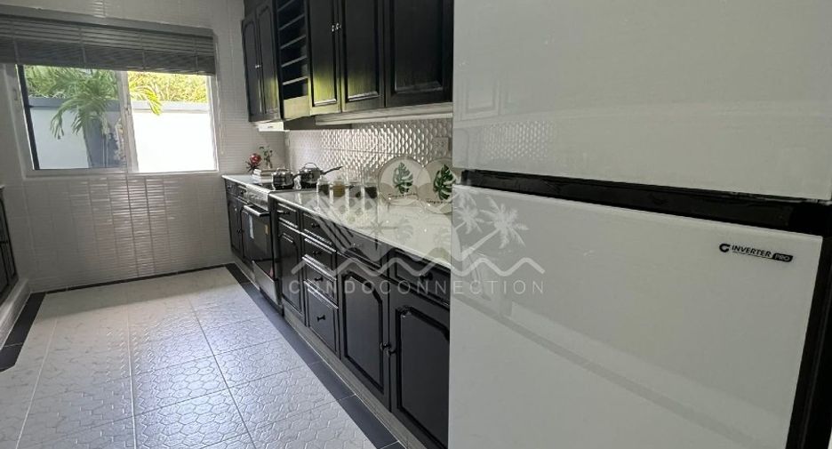 For sale and for rent 3 bedrooms house in East Pattaya, Pattaya