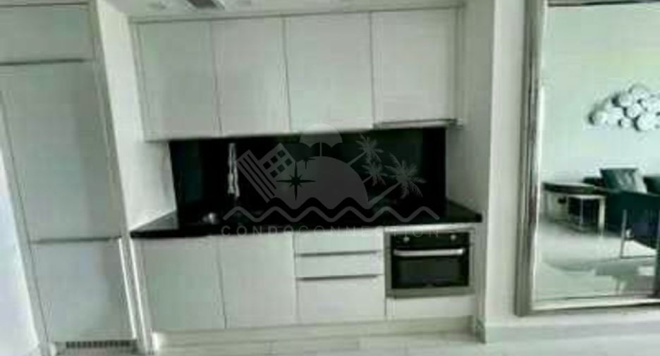 For rent 2 ベッドルーム condo in Pratumnak, Pattaya