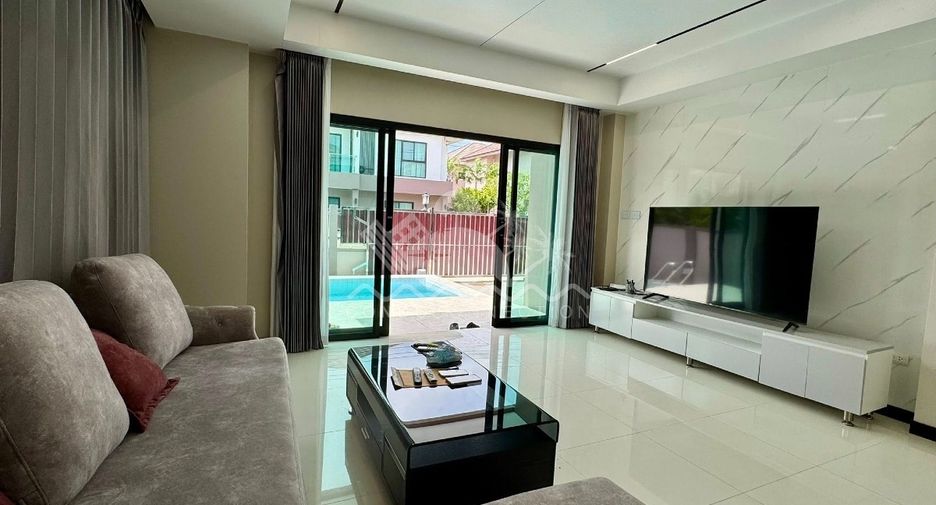 For rent 4 bedrooms house in East Pattaya, Pattaya