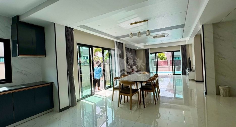 For rent 4 bedrooms house in East Pattaya, Pattaya