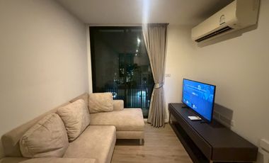 Condo en alquiler de 1 habitaciones en Phra Khanong, Bangkok