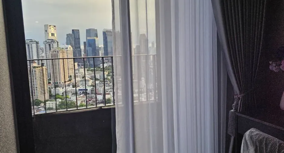 For rent 1 bed condo in Sathon, Bangkok
