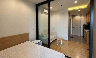 For rent 1 bed condo in Phaya Thai, Bangkok