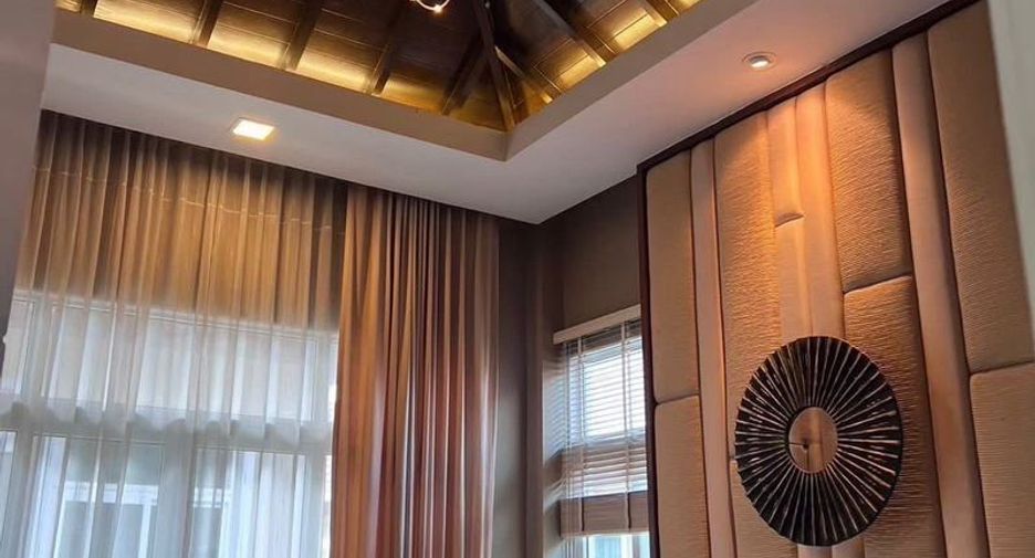 Casa en alquiler de 3 habitaciones en East Pattaya, Pattaya