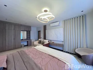 For sale 5 bedrooms villa in Bang Lamung, Chonburi