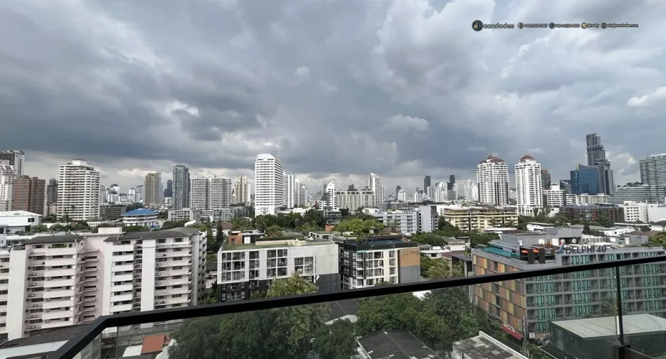 For sale 1 Beds condo in Khlong Toei, Bangkok