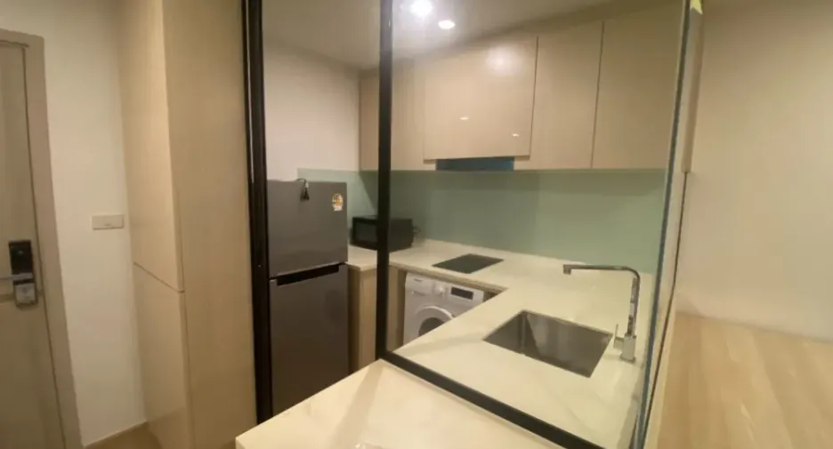 For rent 1 bed condo in Phra Khanong, Bangkok