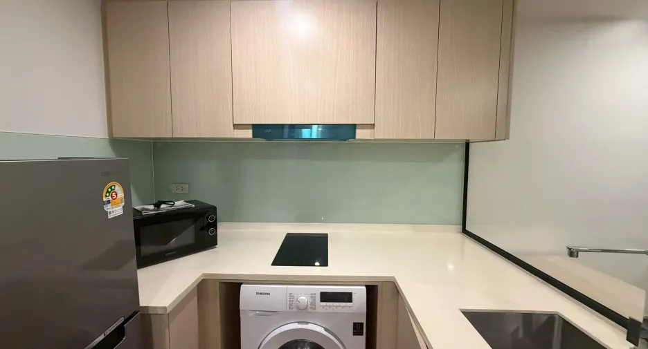 For rent 1 bed condo in Phra Khanong, Bangkok