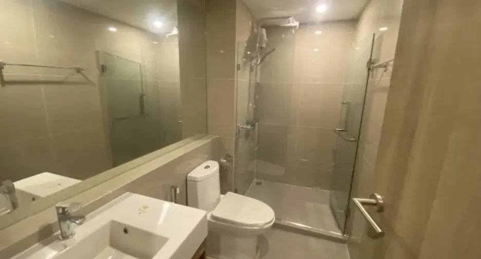 For rent 1 bed condo in Phra Khanong, Bangkok
