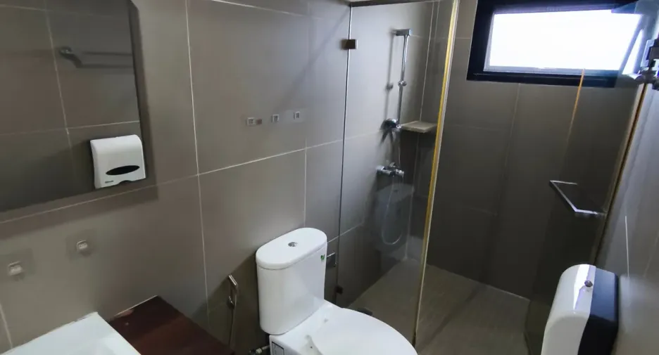 For rent 3 bedrooms townhouse in Suan Luang, Bangkok