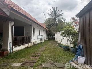 For rent 4 bedrooms house in Hang Dong, Chiang Mai