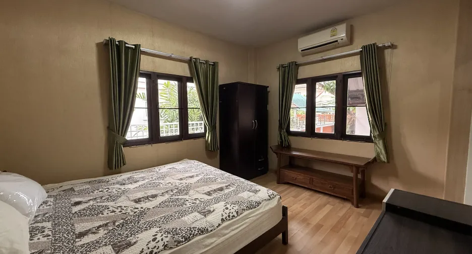 Haus zur Miete mit 4 Zimmer in Hang Dong, Chiang Mai